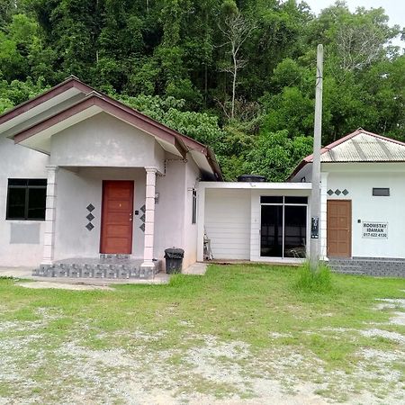 Homestay Idaman B B With 2 Room Aircond 2 Quen Bed And Not Sharing Room -Privacy クアラ・トレンガヌ エクステリア 写真